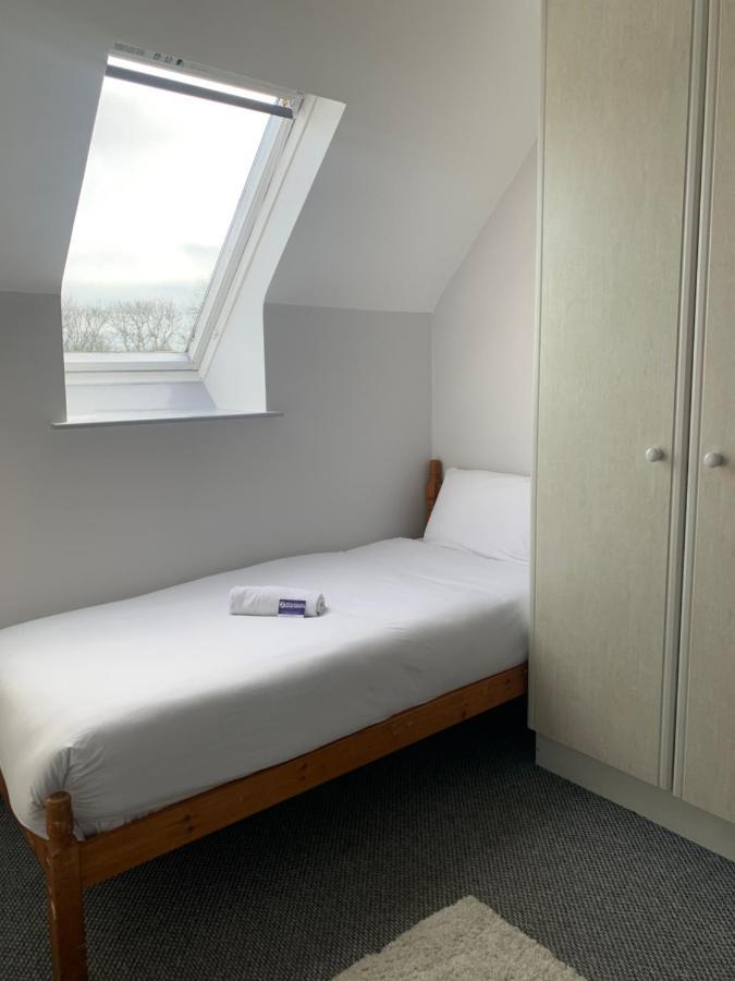 Newcastle Townhouse Leilighet Galway Eksteriør bilde