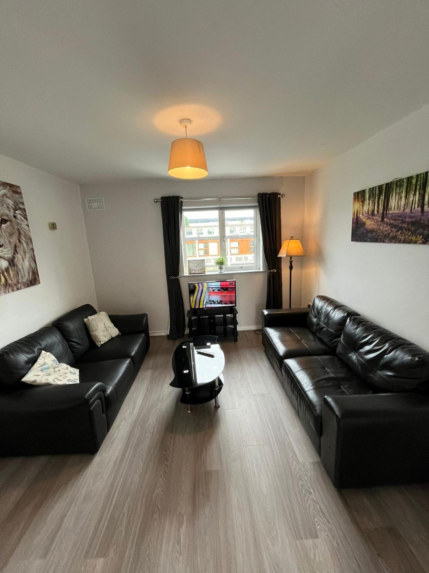 Newcastle Townhouse Leilighet Galway Eksteriør bilde