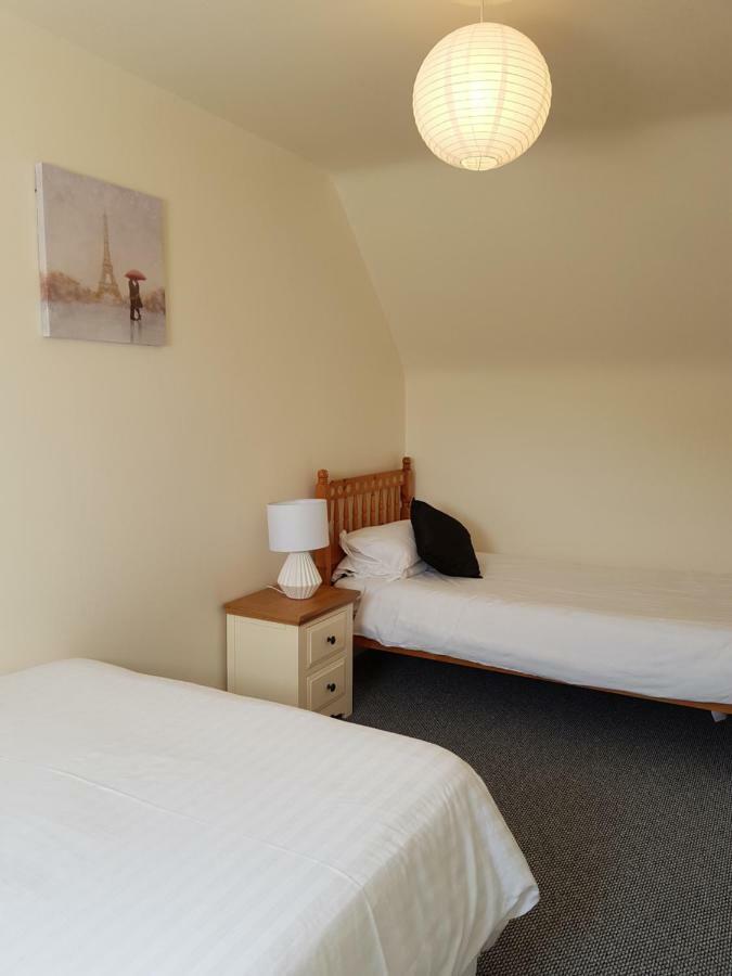 Newcastle Townhouse Leilighet Galway Eksteriør bilde