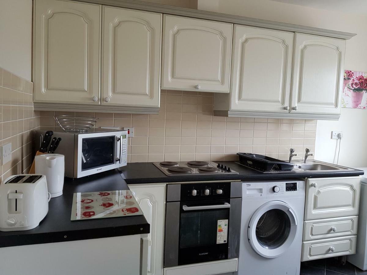 Newcastle Townhouse Leilighet Galway Eksteriør bilde
